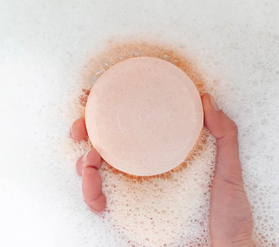 Noble Isle Bathing Treasure - Tea Rose