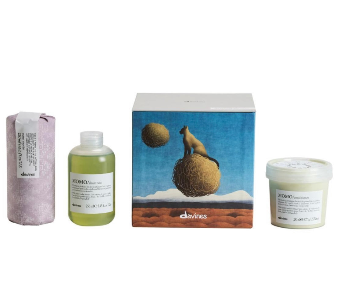 Davines Enchanting Prairie Holiday Gift Set (For Dry or Dehydrated Hair)