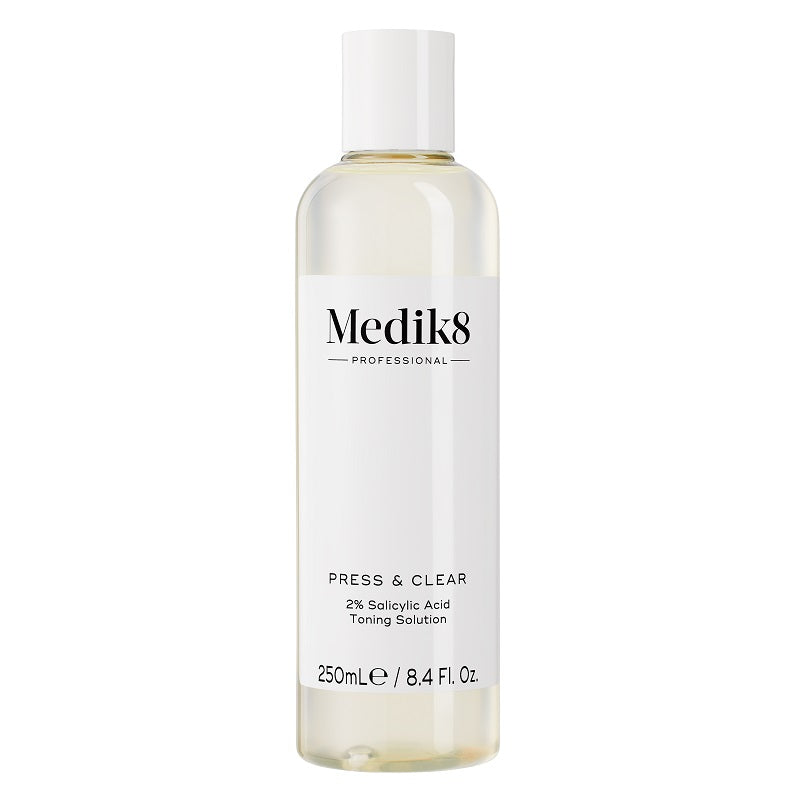 Medik8 Professional Clearance Press & Clear - 250ml
